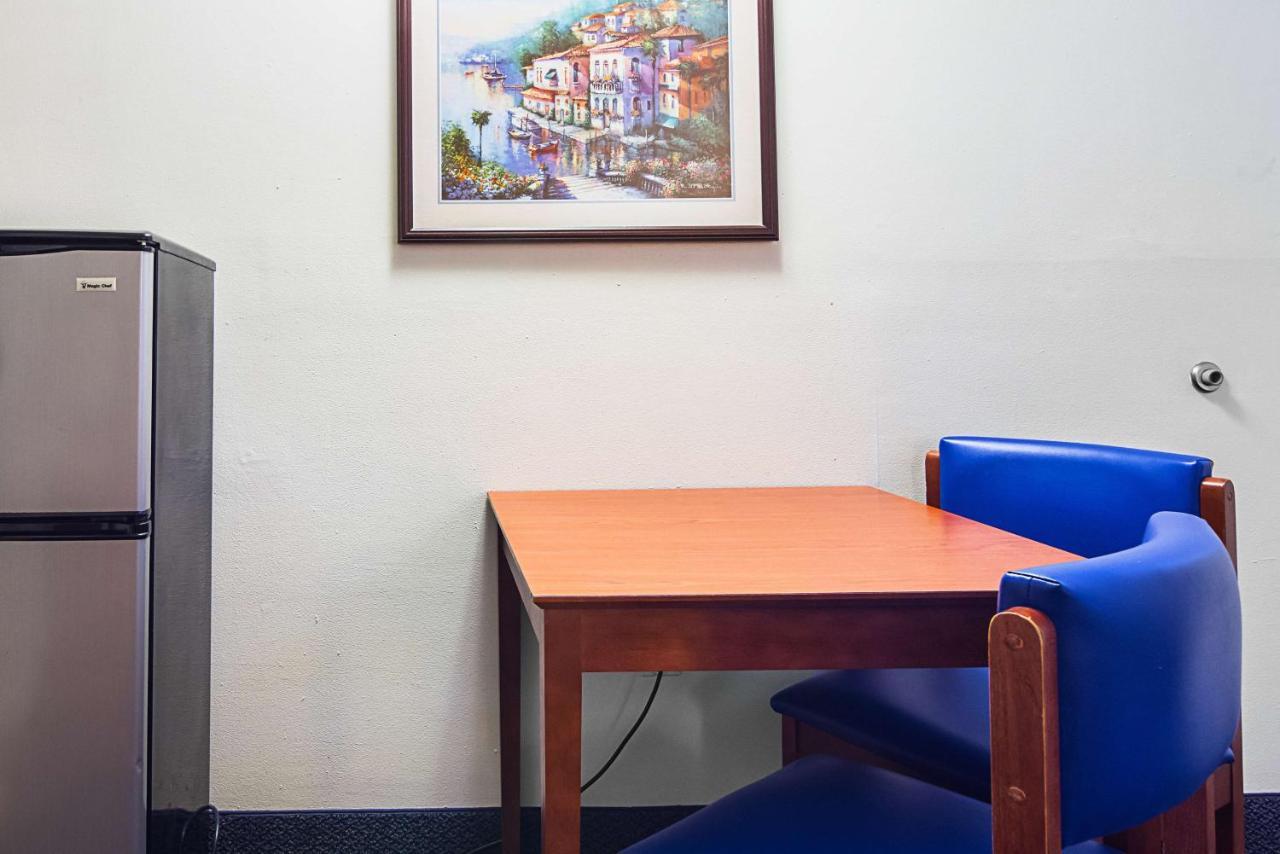 Motel 6-Fayetteville, Nc - Fort Liberty Area Dış mekan fotoğraf